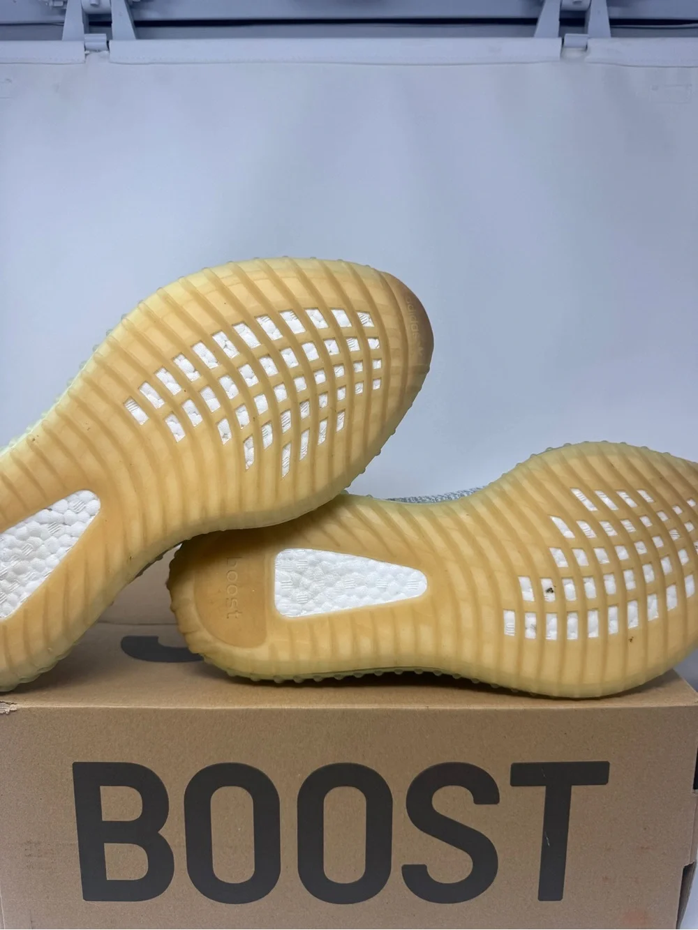 Mens Adidas Yeezy
